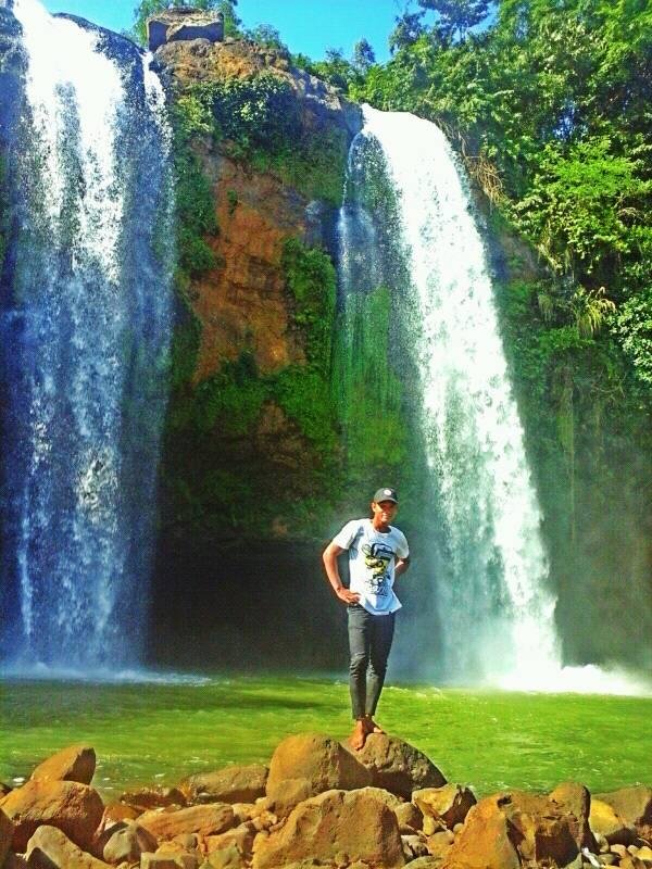 Foto Panorama Keindahan Curug Sodong Sukabumi